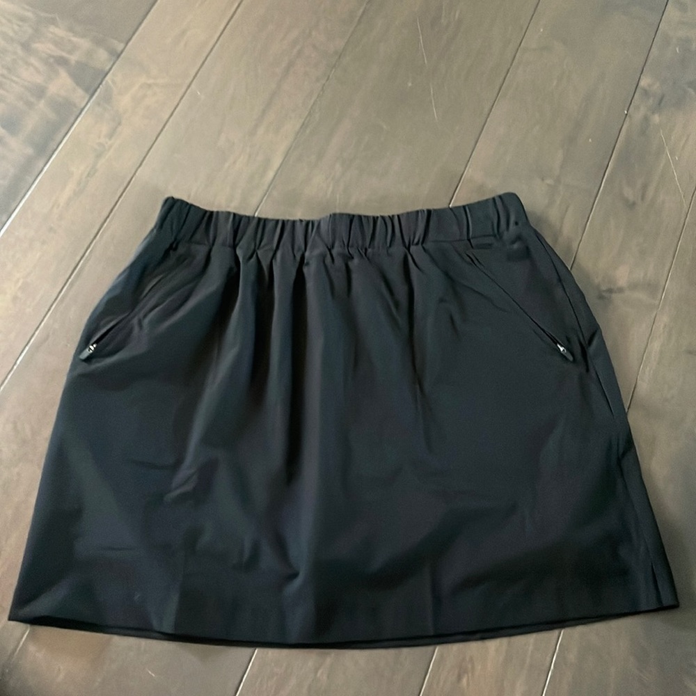 Lou & Grey Wanderweave skort NWT